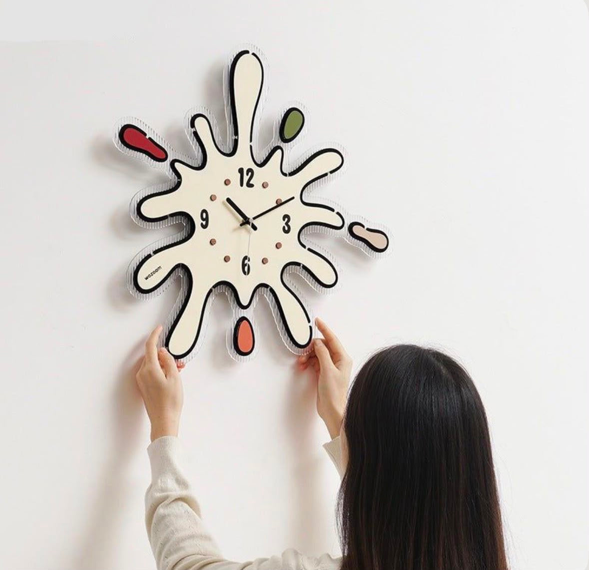 AURA® SPLASH — El tiempo también puede ser una obra de arte.