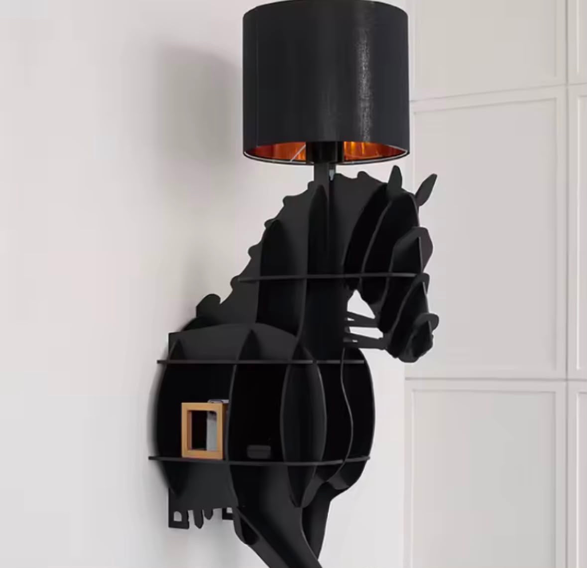 AURA® KNIGHT — El diseño que domina cualquier espacio.